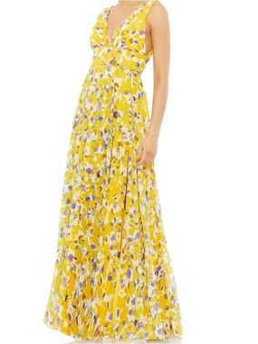 NWT Mac Duggal Sz 4 Yellow Floral V-Neck Maxi Dress with Purple Accents 70206